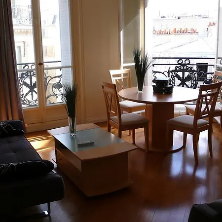 Apartmán Balzac1 *