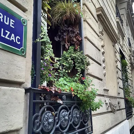 Balzac1 Apartmán